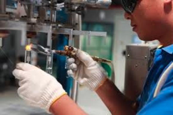 Scientific research features strongly in new ARC Linkage awards to the University.