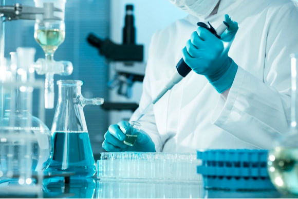 Image of a researcher in a lab.