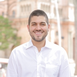 Photo of Oscar Escoba