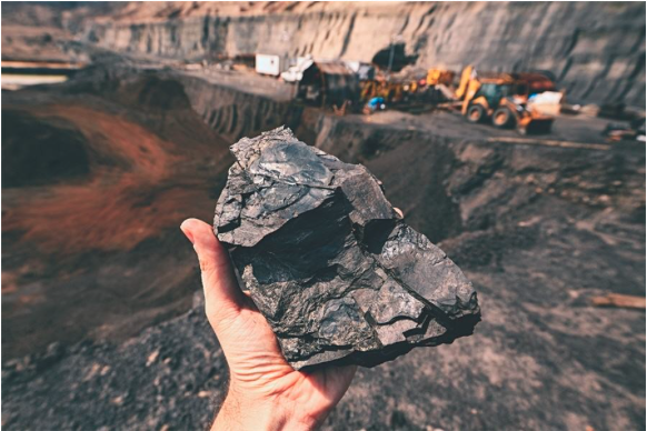 Image of coal in a quarry.