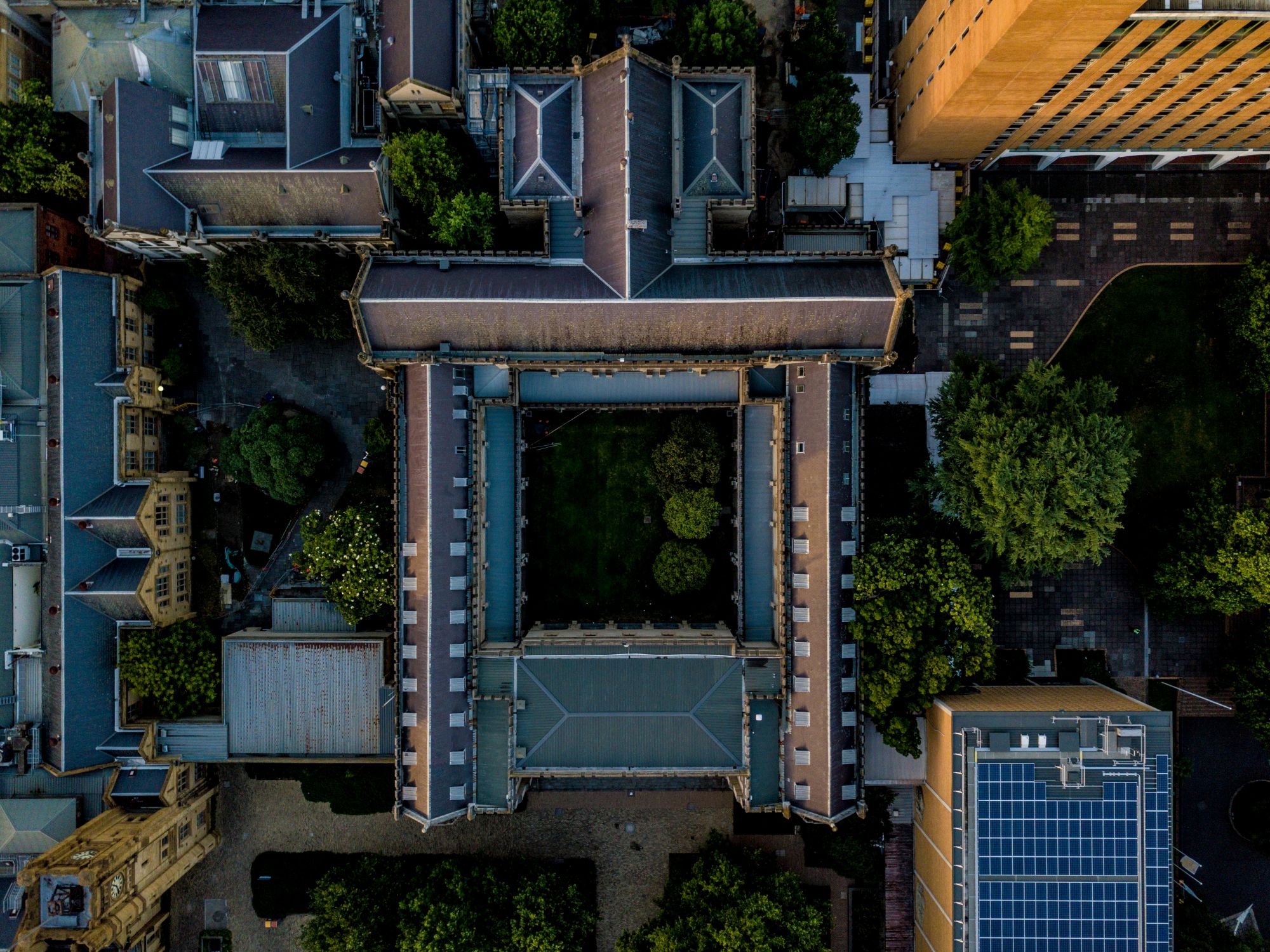 Ariel view of the old quad at the university of Melbourne