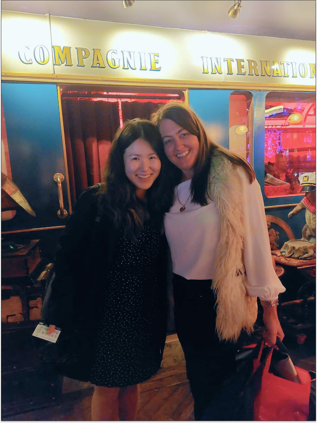 Kinsey Li catching up with her first manager, Alison, in 2022.