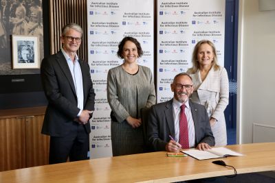 Foundation partners of AIID sign agreement.