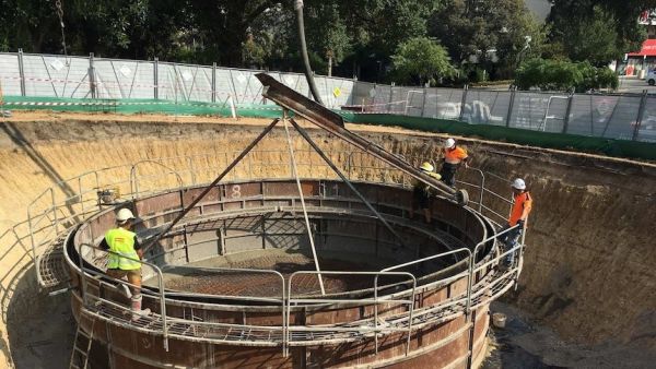 Image of the construction of Lincoln Square water tank