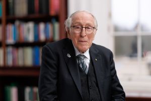 Professor Graeme Clark awarded Queen Elizabeth Prize for Engineering