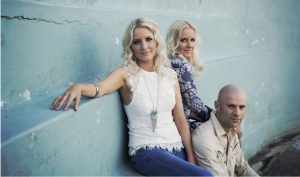 Image of singers Paula Bowman, Lee Bowman and Julian Sammut.