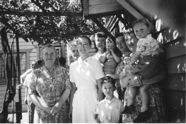 Kathleen Mary Kehoe, Mrs Mary Kehoe and Family, South Melbourne
