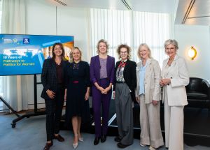 L-R: Senator Steph Hodgins-May, Senator, Shadow Minister for Communications and Women Melissa McIntosh, Minister for Housing, Homelessness and Cities, Clare O’Neil, program founder Carol Schwartz AO, University of Melbourne Interim Provost Professor Jane Gunn and Deputy Chair of Parliamentary Joint Committee on the National Anti-Corruption Commission, Dr Helen Haines at Parliament House in Canberra celebrating 10 years of Pathways to Politics.