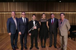 Image of University of Melbourne officials at the Ian Potter Southbank Centre opening.