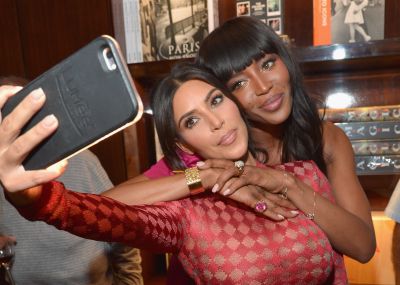 Kim Kardashian taking a selfie 