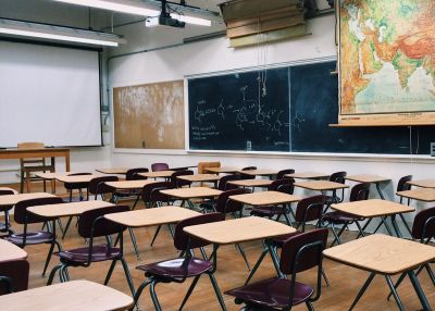 Image of an empty classroom
