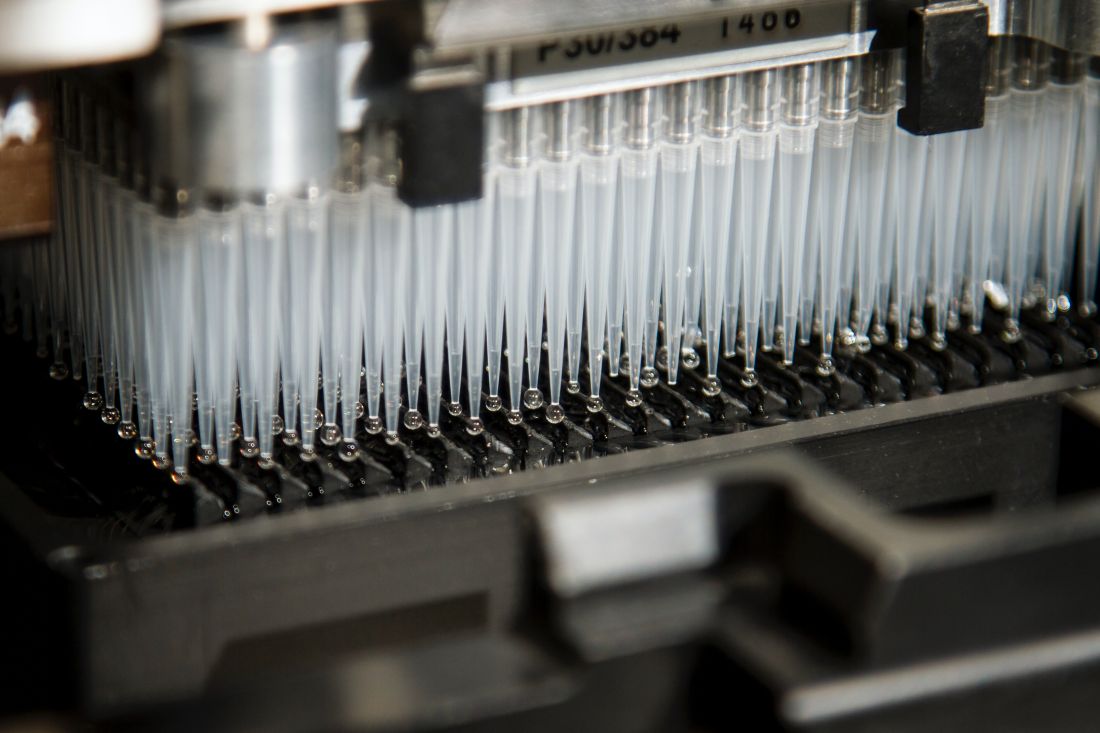 Genomic sequencing in a lab setting