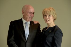 Image of Paul Little AO and Jane Hansen.